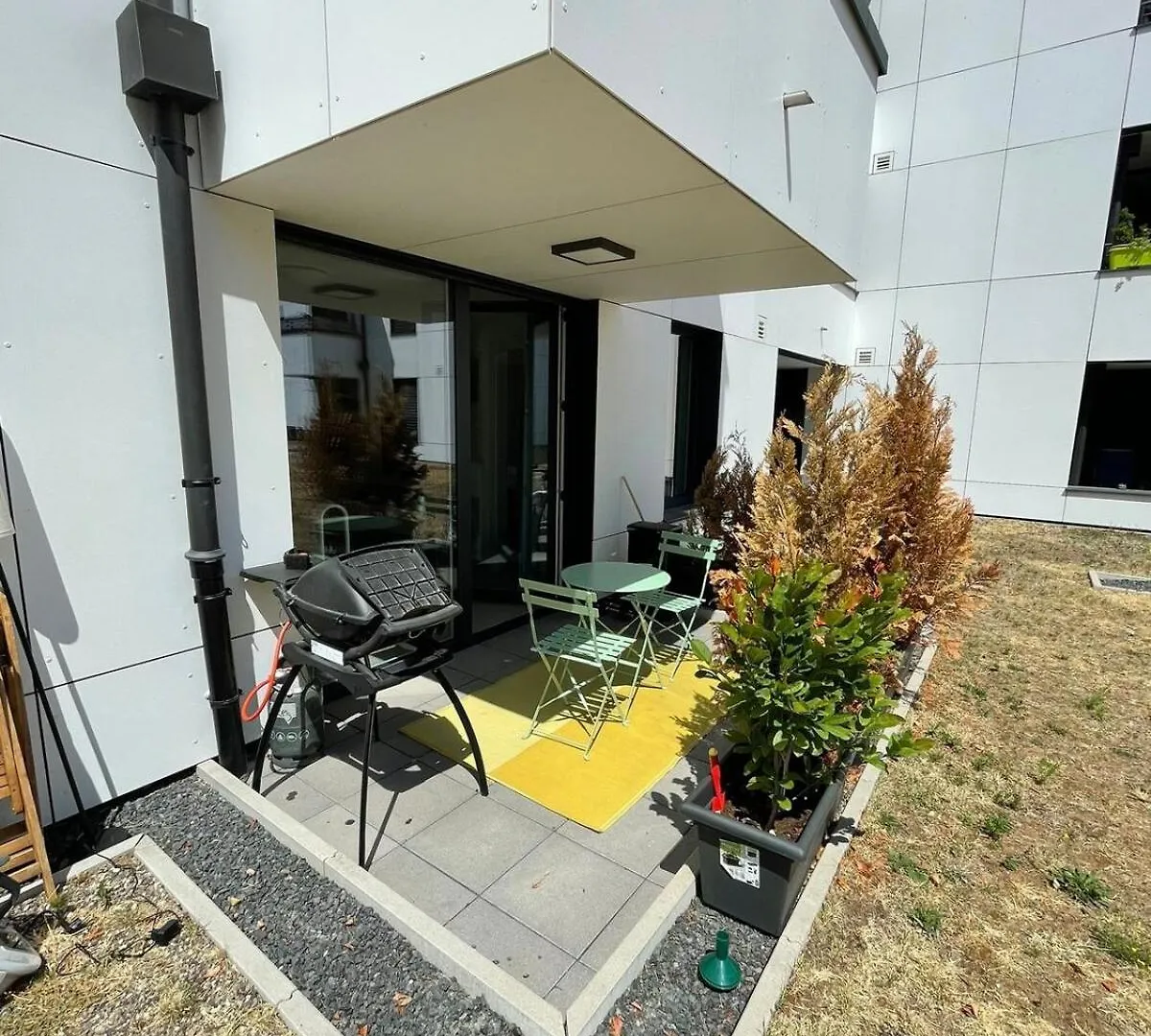 Chic 1 Bedroom Flat With Terrace&Parking-5 Luxemburg 0*,  Luxemburg